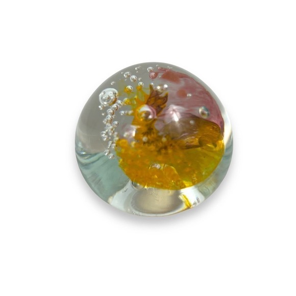 Art Glass Hand Blown Orb Paperweight Orange Red Swirls Bubbles Vintage 2" x 2" - Picture 2 of 9